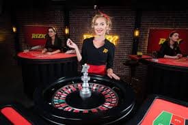 tangkasnet Pragmatic Play game titles displayed on mobile showing Sweet Bonanza, Gates of Olympus, Fortune Tiger, and live dealer tables